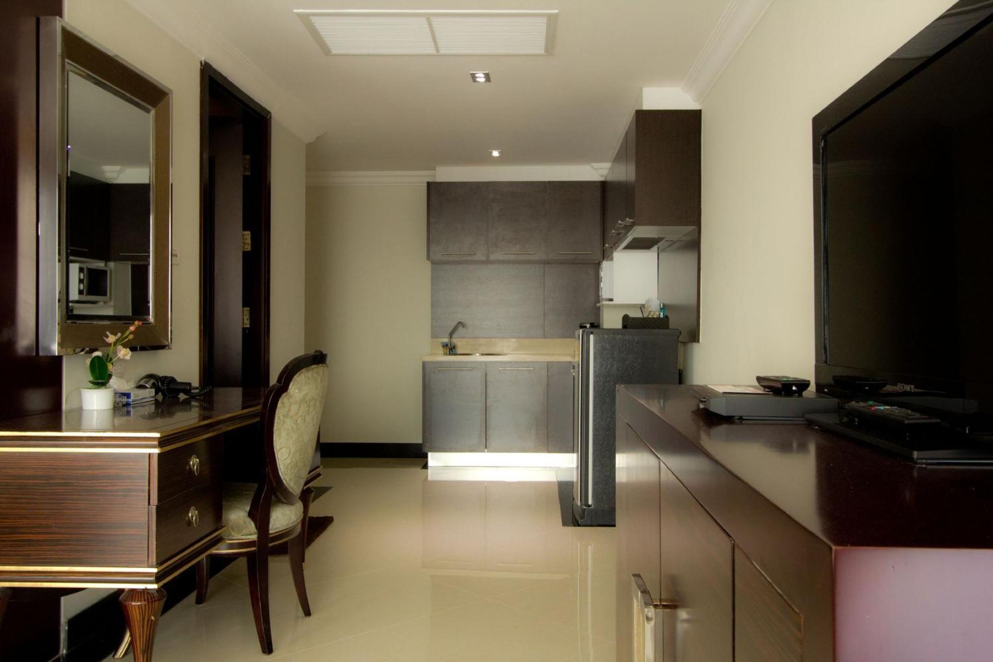 Lk Royal Wing Hotel Pattaya Eksteriør billede