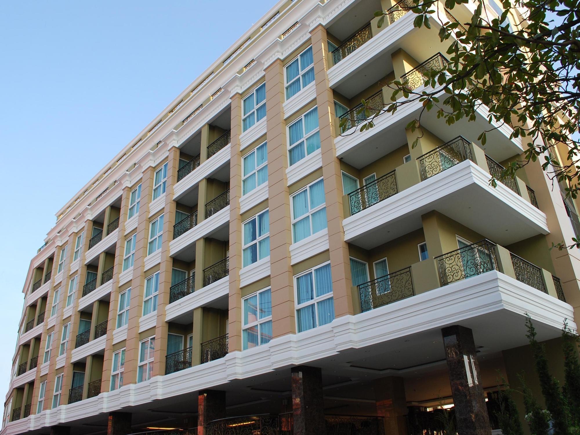 Lk Royal Wing Hotel Pattaya Eksteriør billede